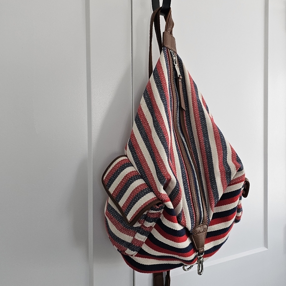 Splendid Backpack - Picture 1 of 10